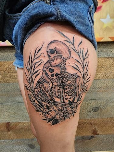 Atomic Tattoo & Body Piercing