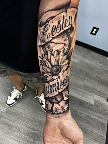 Aura Tattoo Studios