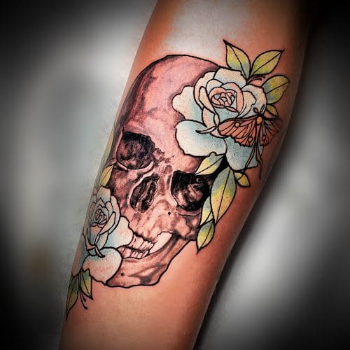 Fallen Heroes Tattoo & Piercing (Florida)