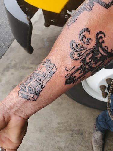 Hiram’s Tattoo Collective