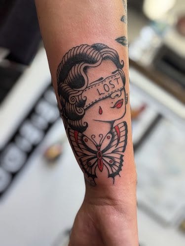 Jess Piercing and Ink