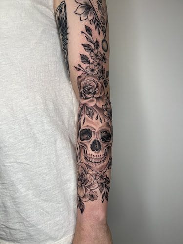 Raptors Tattoo Studio