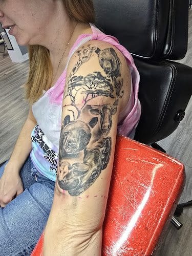 Urban’s Tattoo & Piercing Studio South